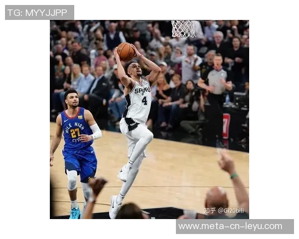 德里克怀特状态低迷18投仅5中三分球命中率不佳球队遭遇失利 德里克怀特状态低迷18投仅5中三分球命中率不佳球队遭遇失利