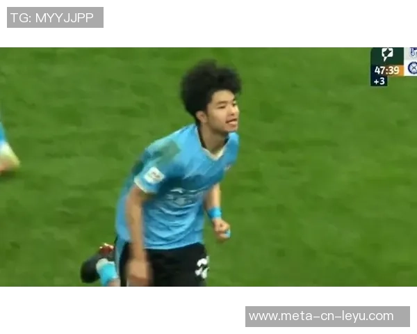 吕焯毅单场8次抢断创大连英博球员中超新纪录展现卓越防守能力 吕焯毅单场8次抢断创大连英博球员中超新纪录展现卓越防守能力